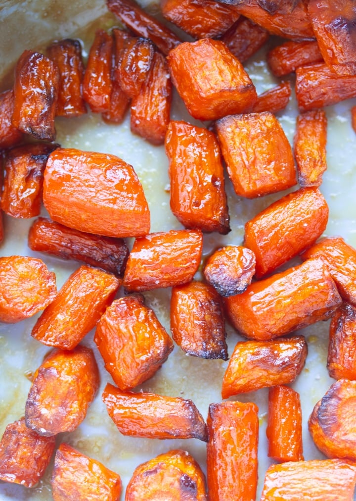 up close photo of roasted carrots