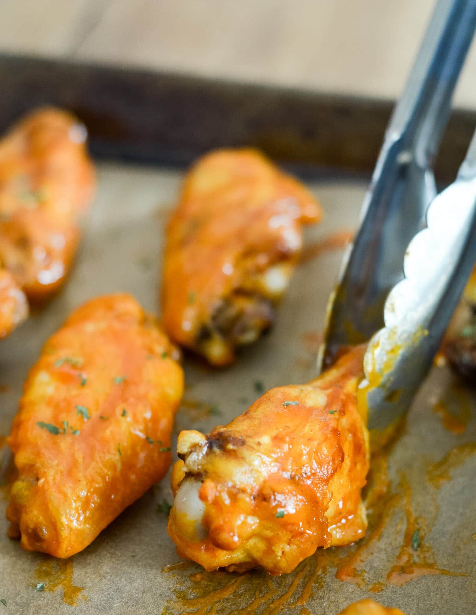 Easy Air Fryer Buffalo Wings