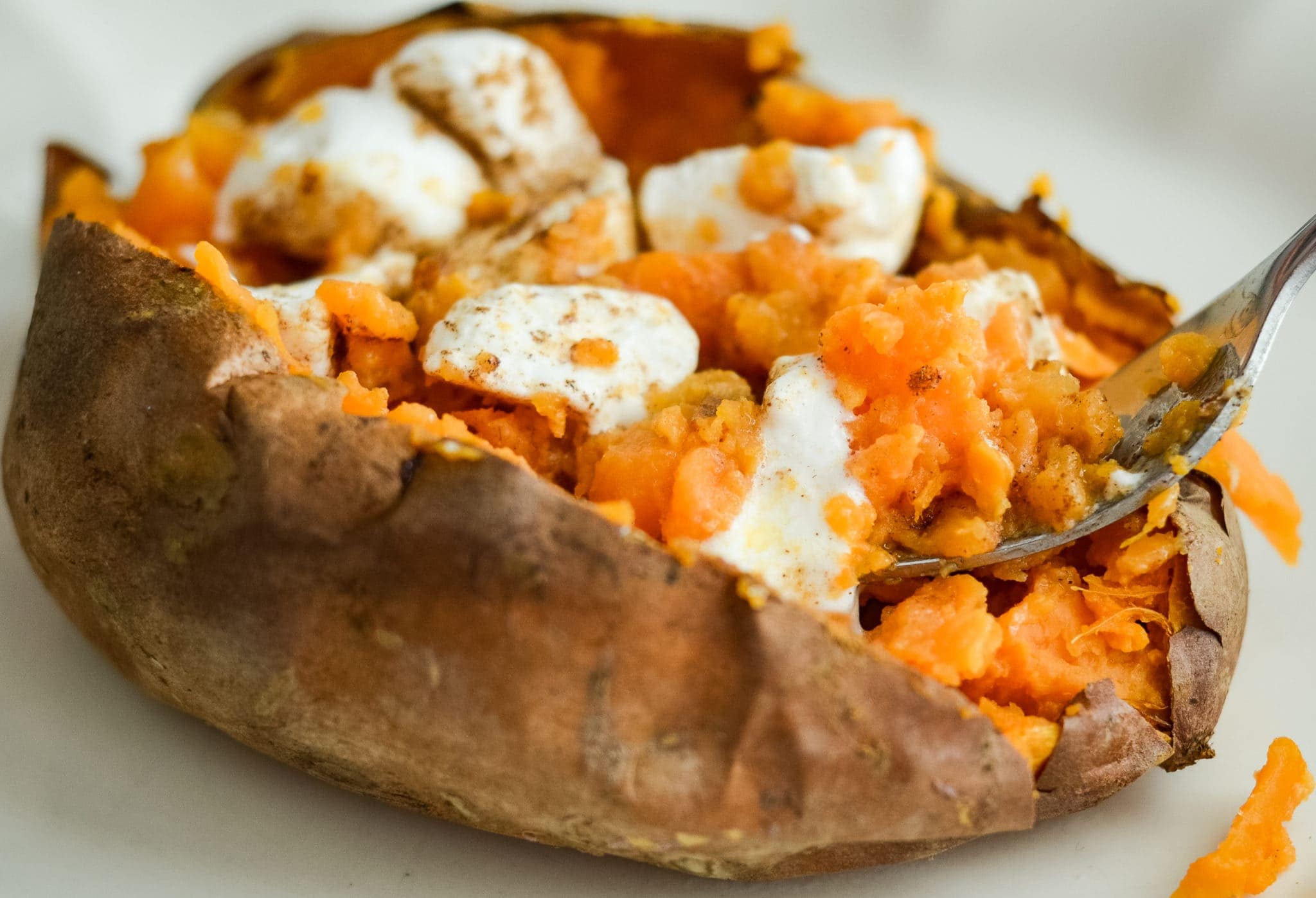 air fryer sweet potatoes