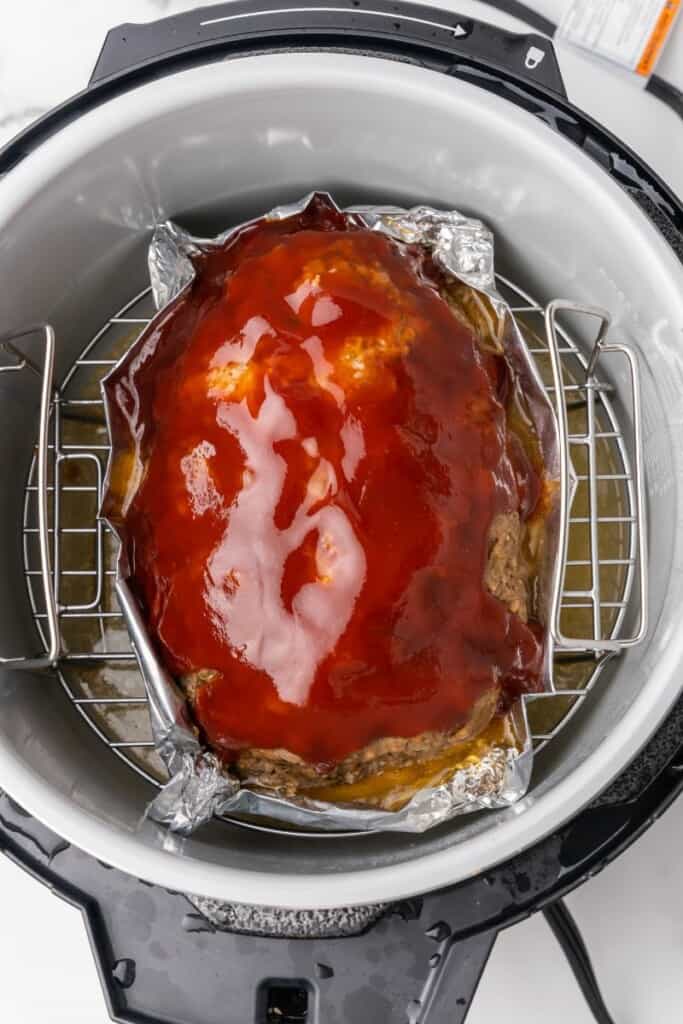 sauced meatloaf in ninja foodi