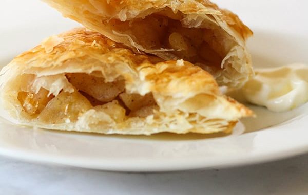 Air Fryer Apple Turnovers