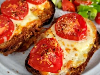 Air fryer Grilled Tomato Melt