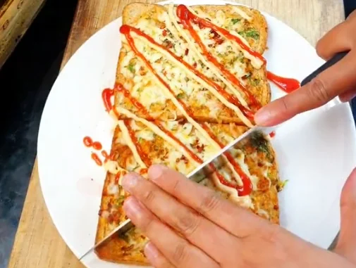 air fryer eggs toast 4 Air Fryer Garlic Bread Pizza Toast