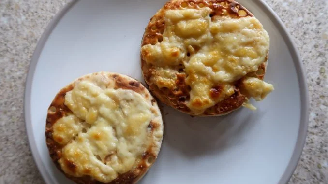 Air fryer cheese crumpets Air fryer cheese crumpets